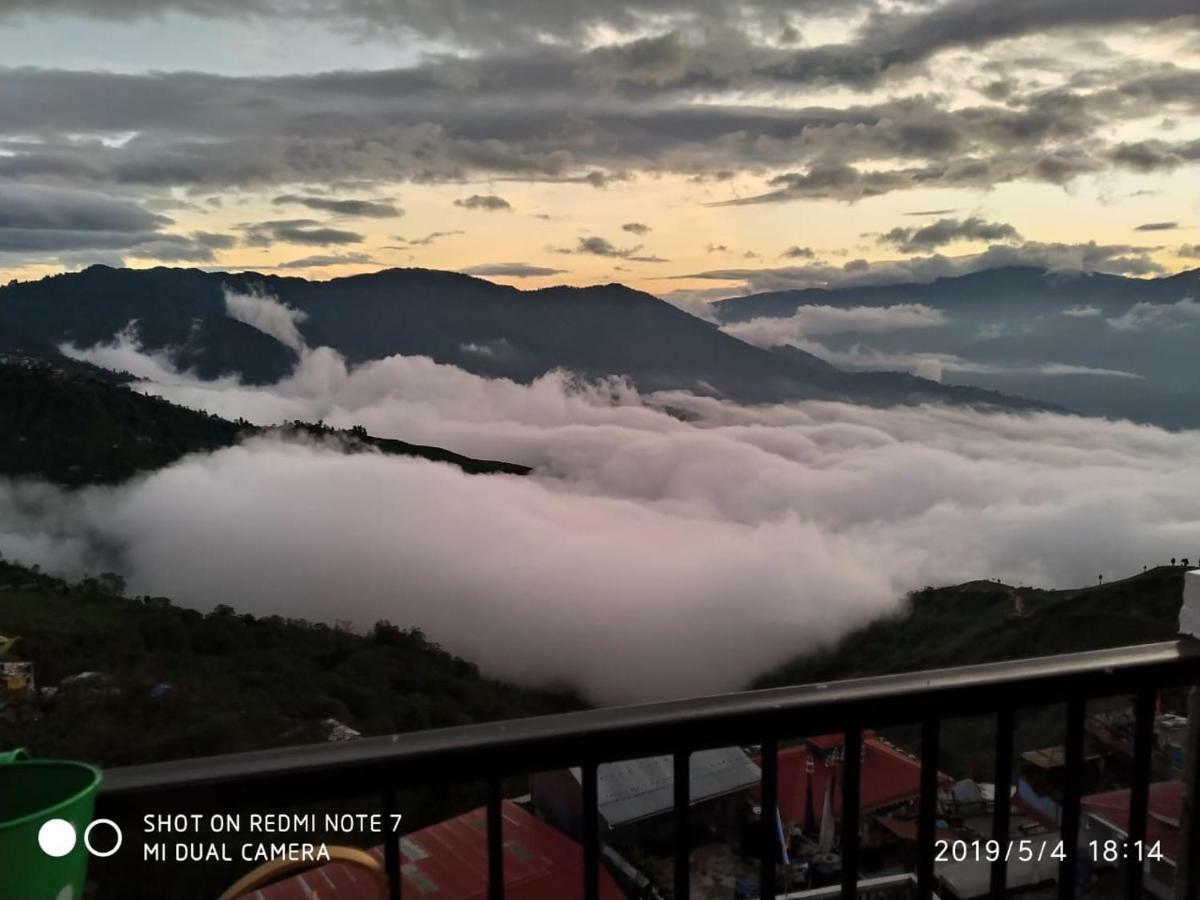 Yashita Homestay ダージリン エクステリア 写真